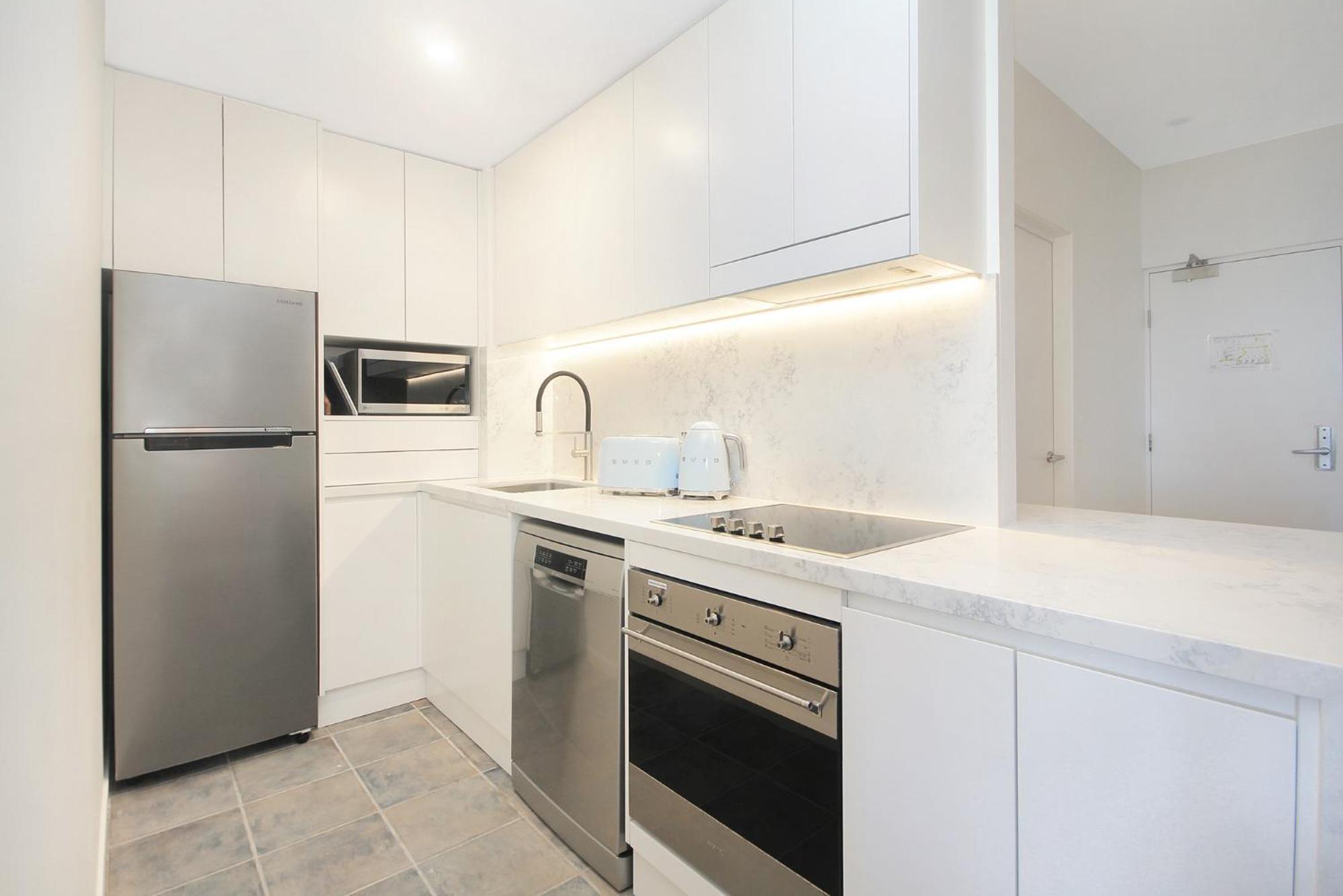 לנוקס הד Lennox Holiday Apartments מראה חיצוני תמונה