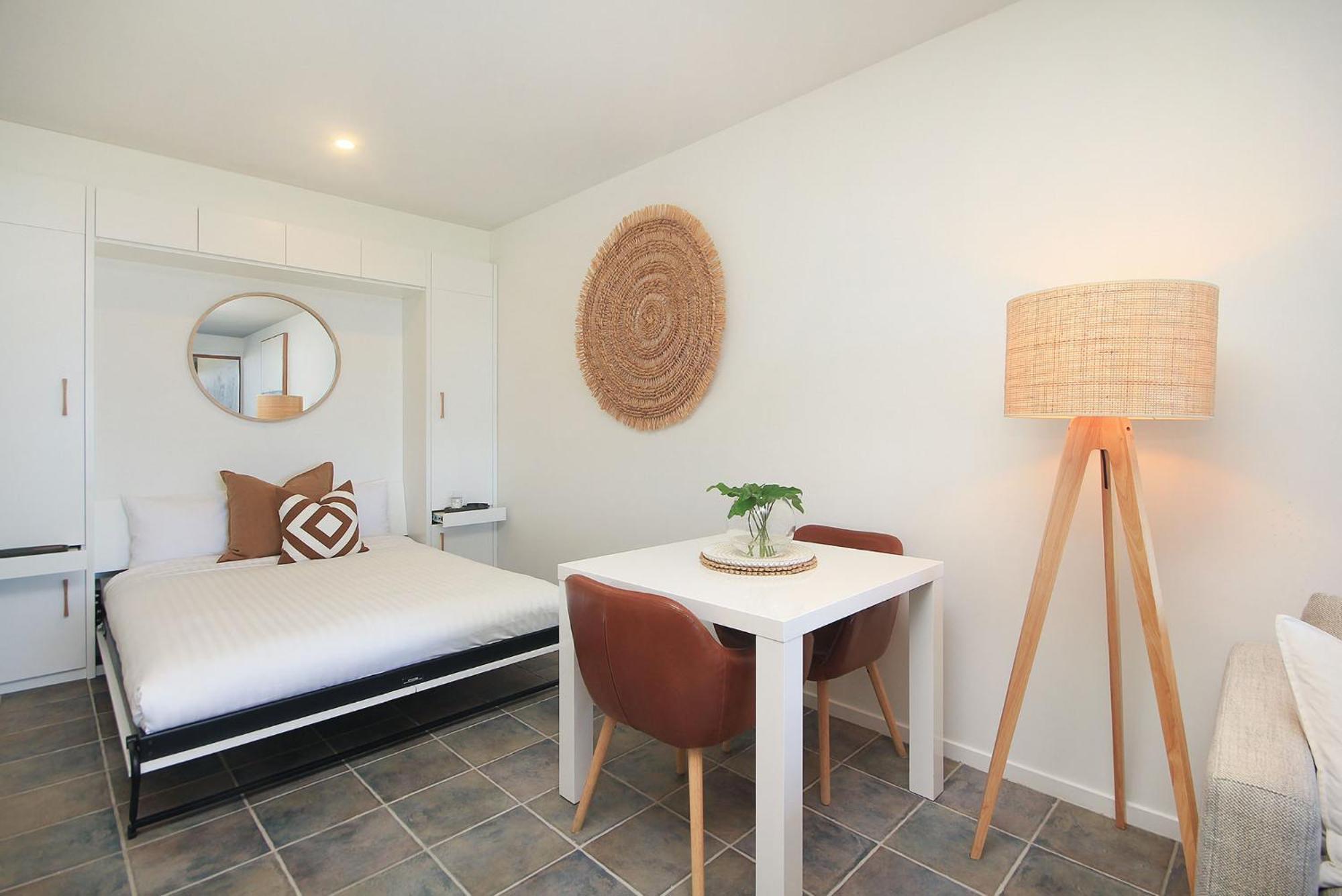 לנוקס הד Lennox Holiday Apartments מראה חיצוני תמונה