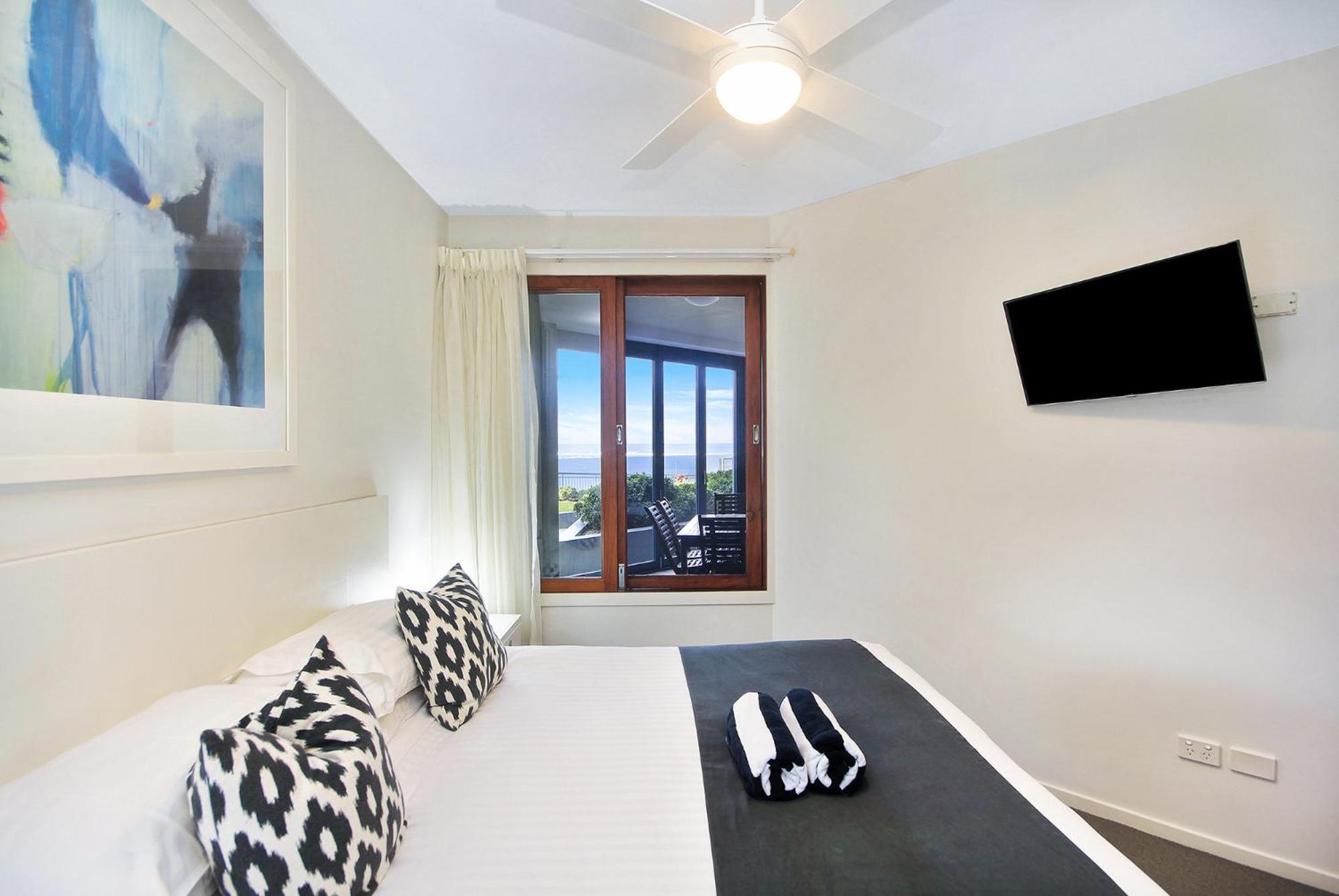 לנוקס הד Lennox Holiday Apartments מראה חיצוני תמונה